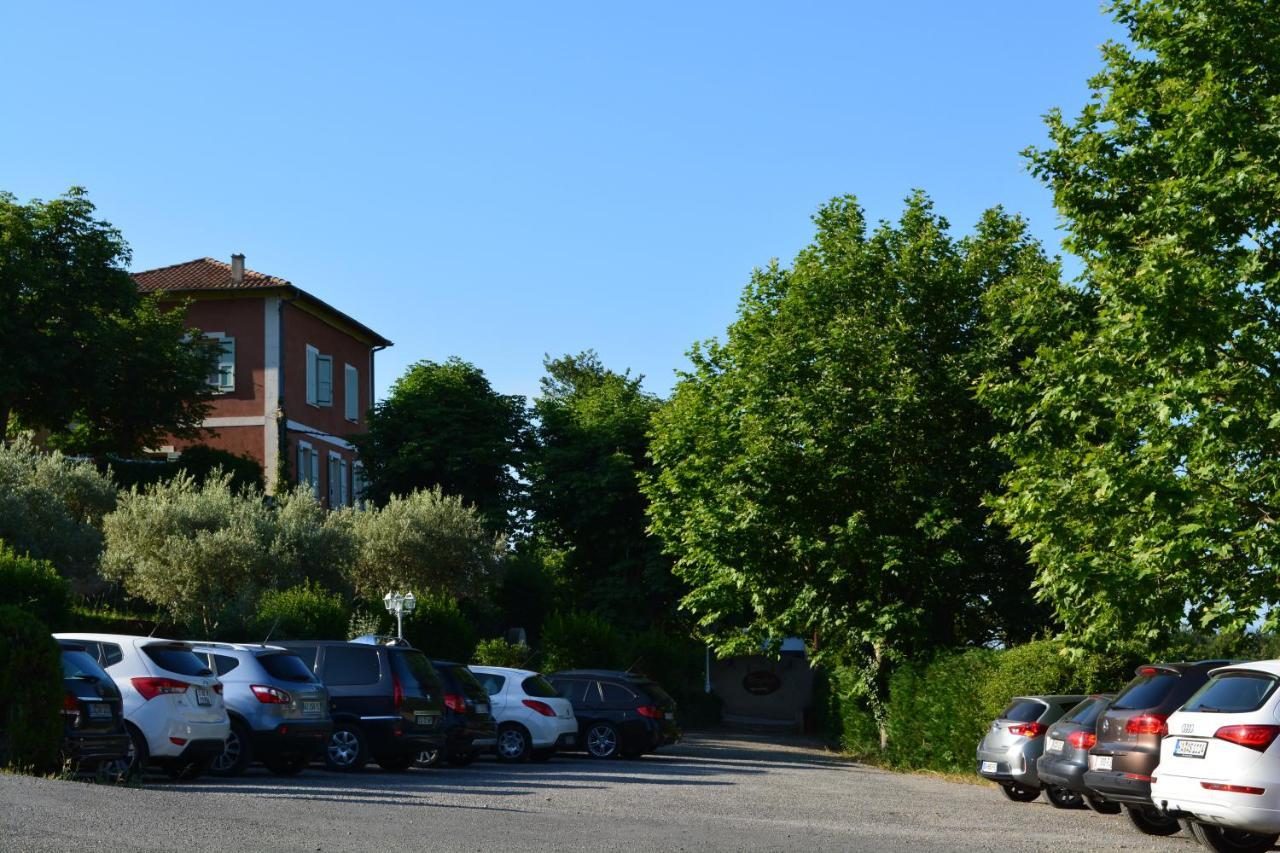 Le Colombier Hotel