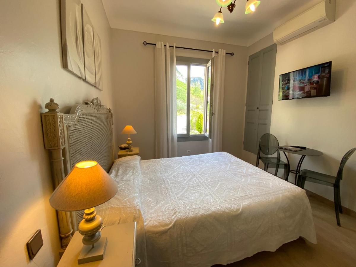 Le Colombier Hotel 3*